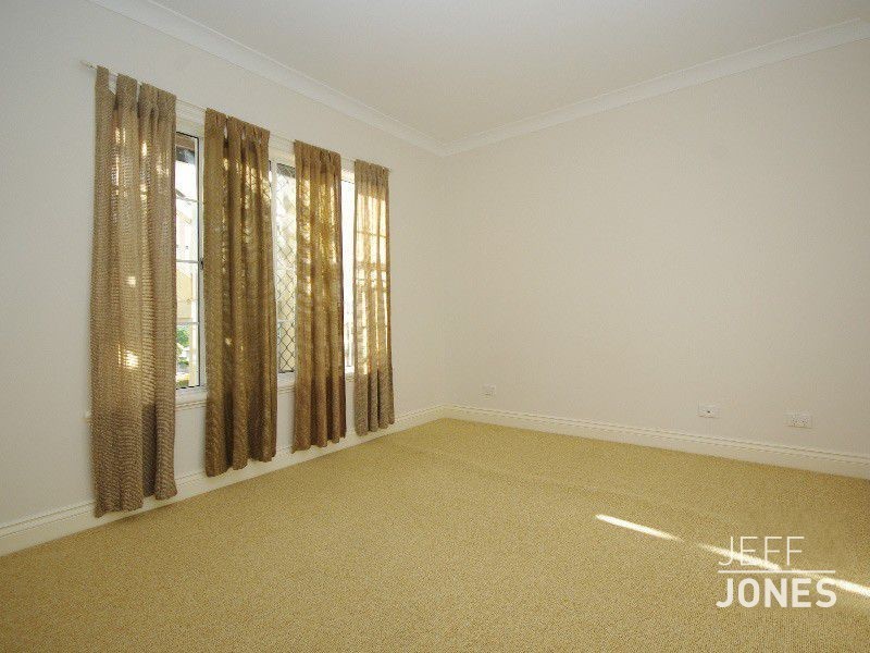 36B Brae Street, Coorparoo QLD 4151