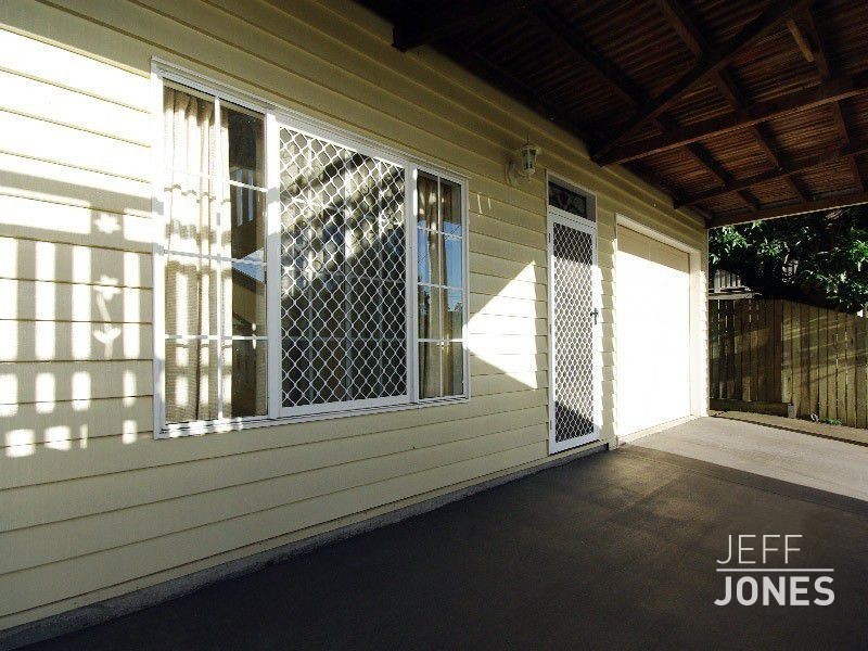 36B Brae Street, Coorparoo QLD 4151