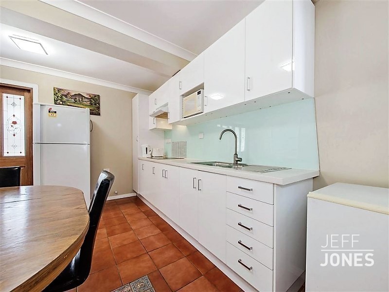 38 Myrtle Street, Woolloongabba QLD 4102