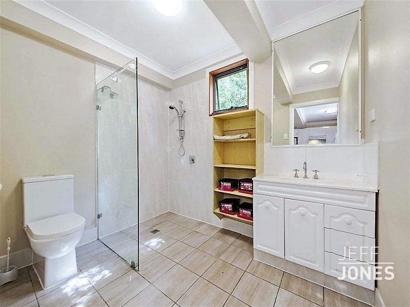 38 Myrtle Street, Woolloongabba QLD 4102