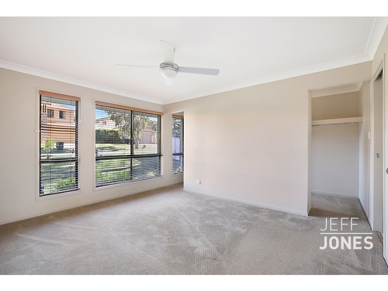 6 O’Connor Crescent, Mansfield QLD 4122