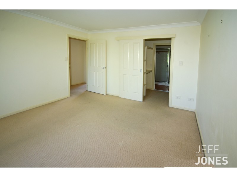 7/18 Baron Street, Greenslopes QLD 4120