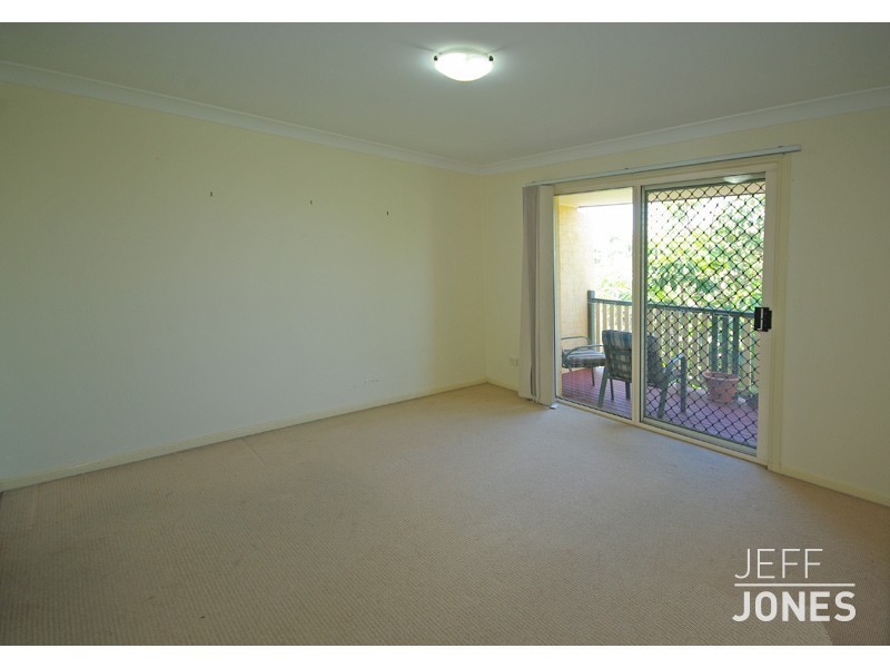 7/18 Baron Street, Greenslopes QLD 4120