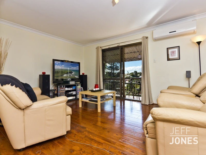 4/11 Galway Street, Greenslopes QLD 4120