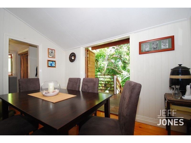 9 Abingdon Street, Woolloongabba QLD 4102