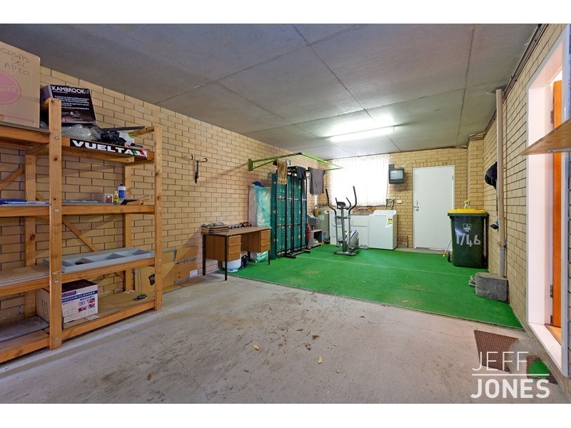 1/46 Nicklin Street, Coorparoo QLD 4151