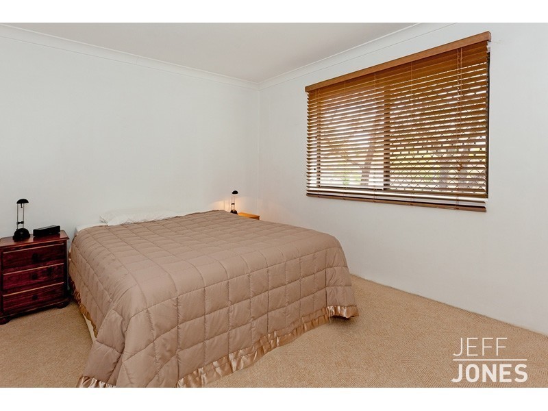 1/46 Nicklin Street, Coorparoo QLD 4151