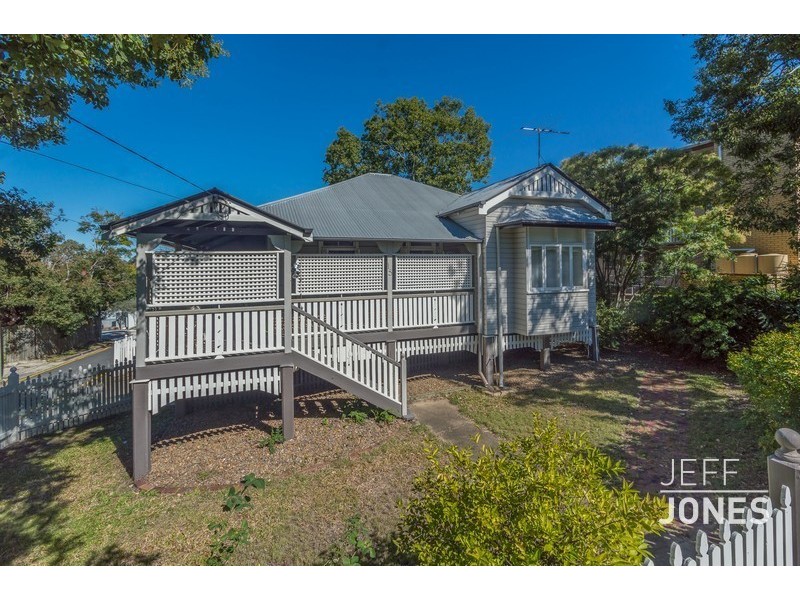 15 Lomond Terrace, East Brisbane QLD 4169