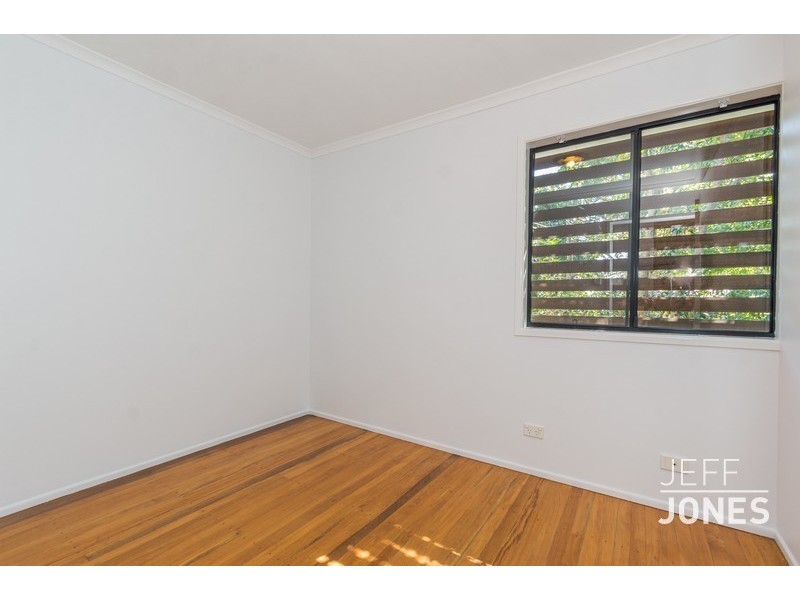 1/6 Flora Street, Greenslopes QLD 4120