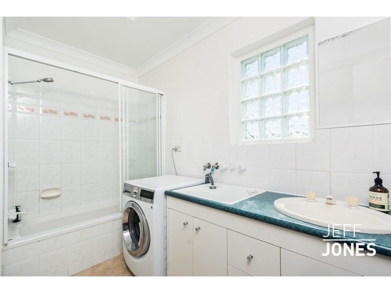 12/63 Kirkland Avenue, Coorparoo QLD 4151