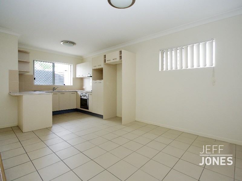 19/76 Old Cleveland Road, Greenslopes QLD 4120