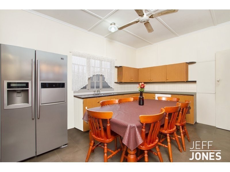 22 Marquis Street, Greenslopes QLD 4120