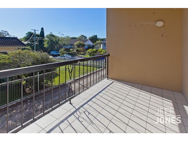 1/21 Embie Street, Holland Park West QLD 4121