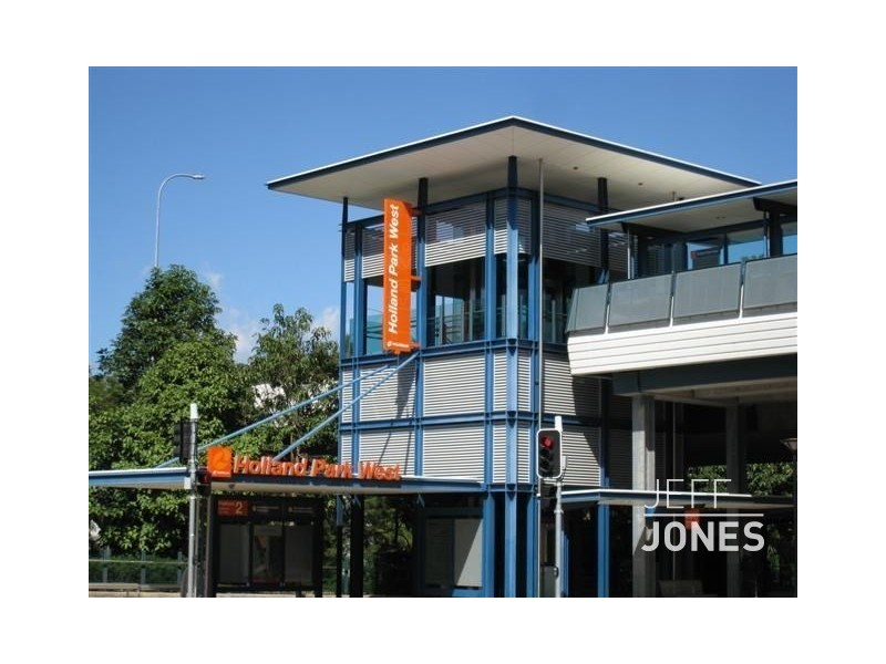 1/21 Embie Street, Holland Park West QLD 4121