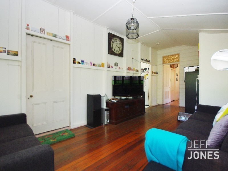 39 Heidelberg Street, East Brisbane QLD 4169