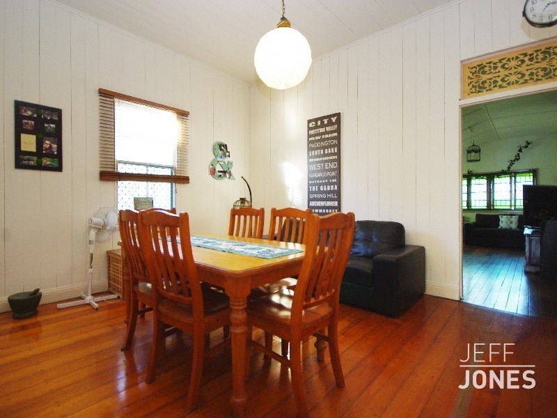 39 Heidelberg Street, East Brisbane QLD 4169