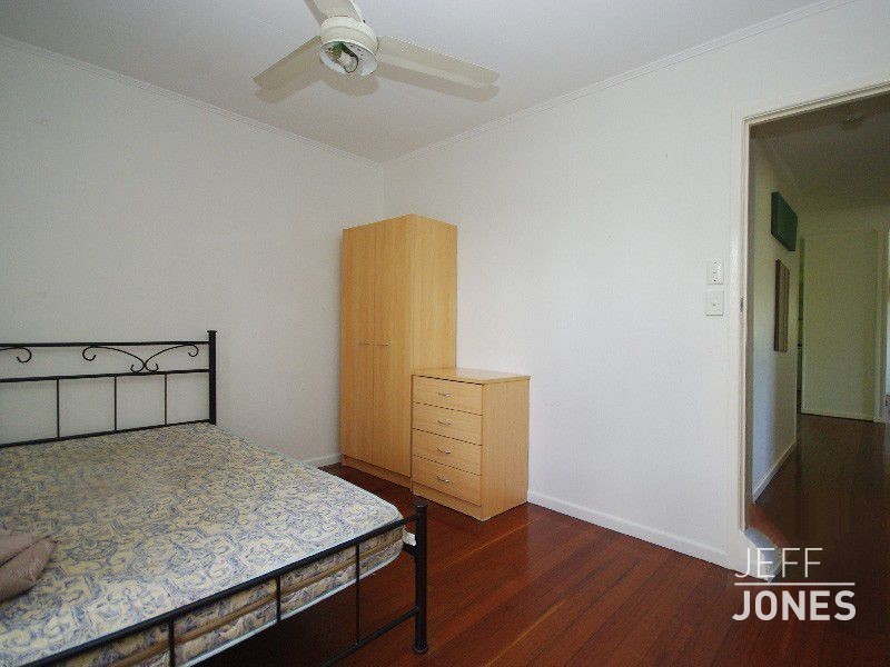 28 Ivymount Street, Nathan QLD 4111