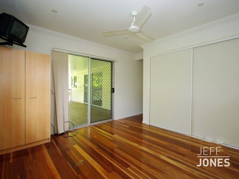 28 Ivymount Street, Nathan QLD 4111