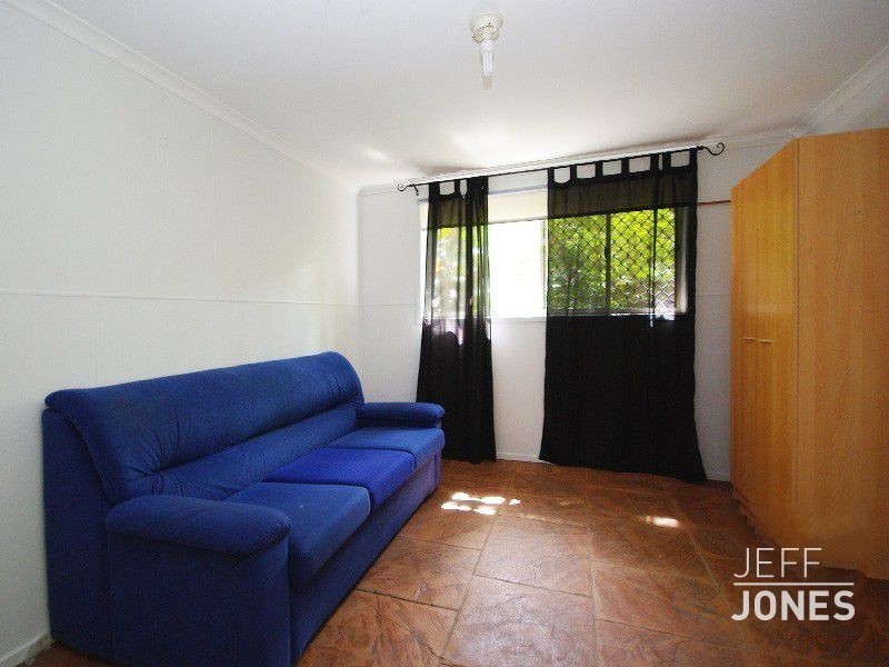 28 Ivymount Street, Nathan QLD 4111