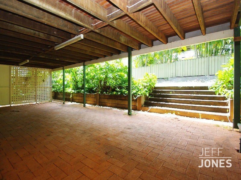28 Ivymount Street, Nathan QLD 4111