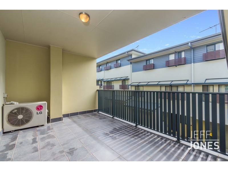 8/96 Marquis Street, Greenslopes QLD 4120