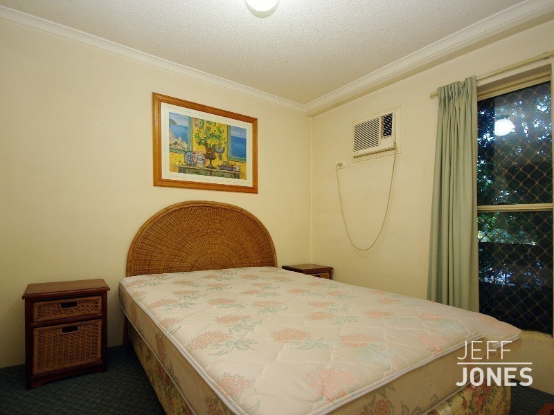 A8/52 Baron Street, Greenslopes QLD 4120