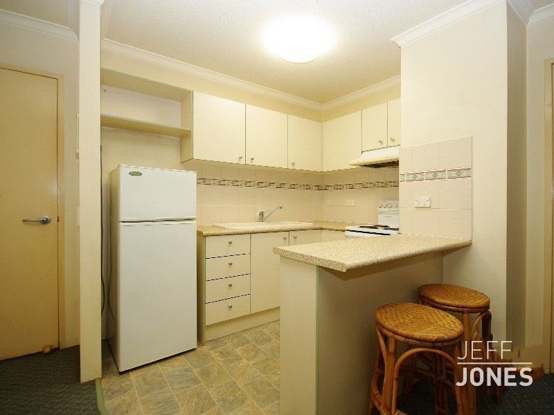 A8/52 Baron Street, Greenslopes QLD 4120