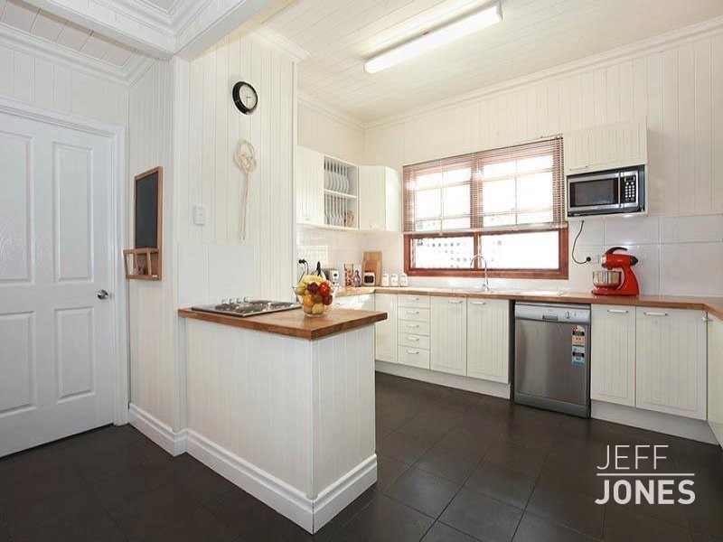 28 Taylor Street, Woolloongabba QLD 4102