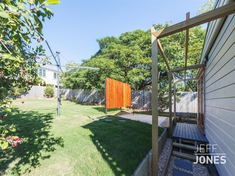 28 Taylor Street, Woolloongabba QLD 4102