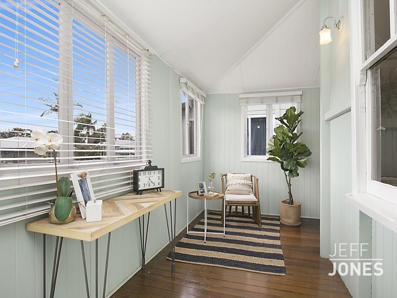 40 Pear Street, Greenslopes QLD 4120