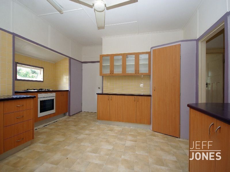 67 MacDonald Street, Norman Park QLD 4170