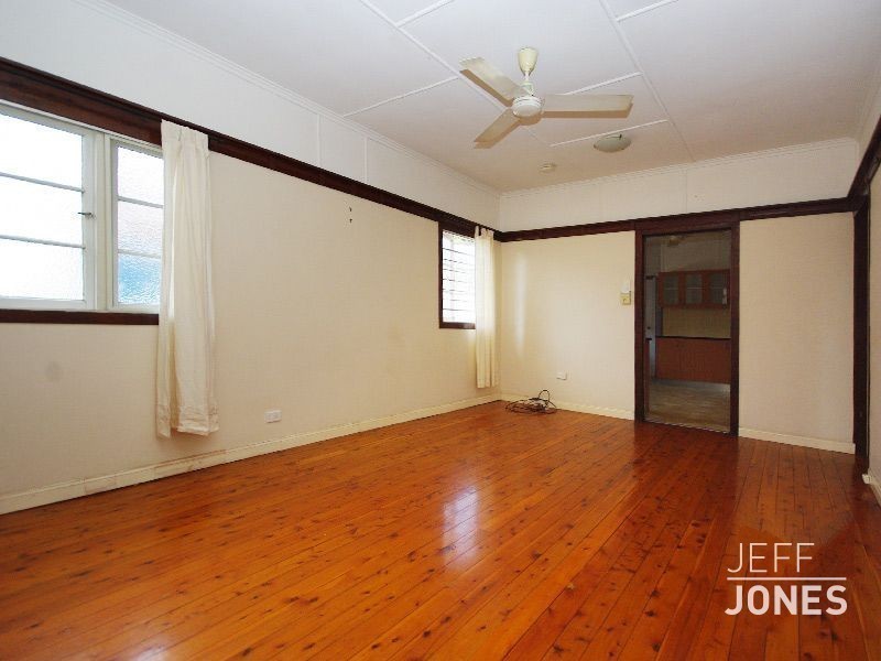 67 MacDonald Street, Norman Park QLD 4170