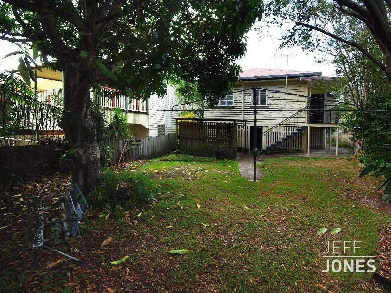 67 MacDonald Street, Norman Park QLD 4170