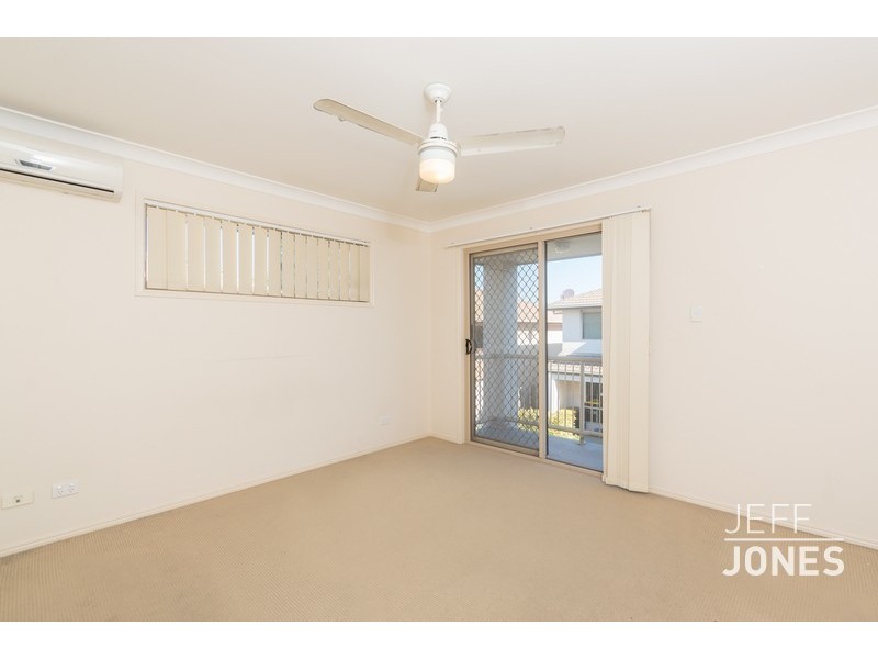 19/11 Hilltop Court, Carina QLD 4152