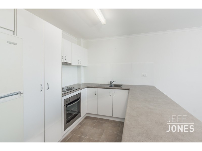 4/58 Earl Street, Greenslopes QLD 4120