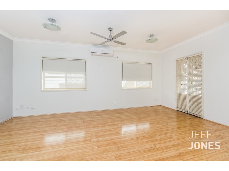 7 Burke Street, Coorparoo QLD 4151