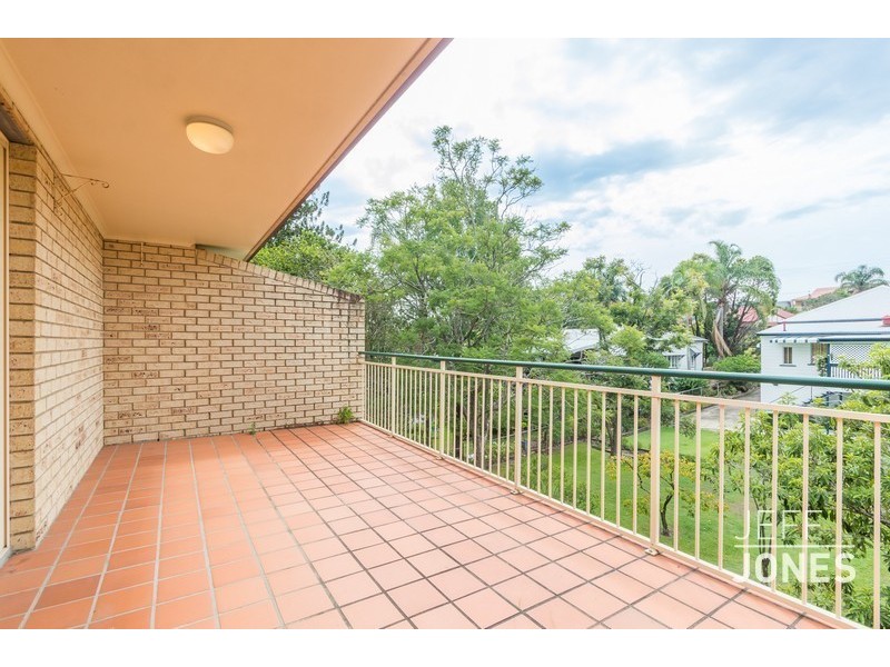 9/27 Nelson Street, Coorparoo QLD 4151