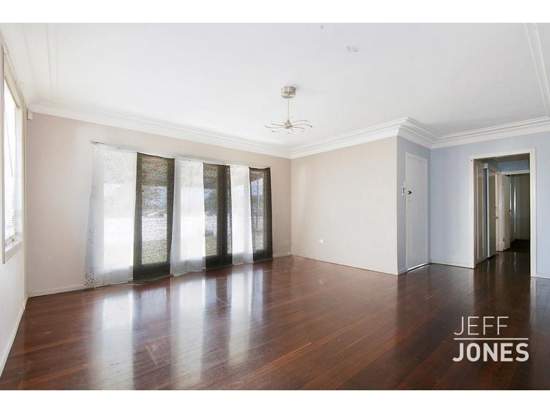 708 Old Cleveland Road, Camp Hill QLD 4152