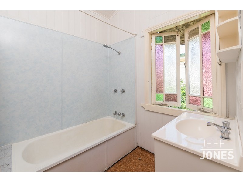 3/20 Macaulay Street, Coorparoo QLD 4151