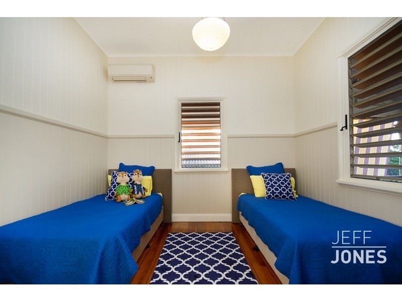 118 Ridge Street, Greenslopes QLD 4120