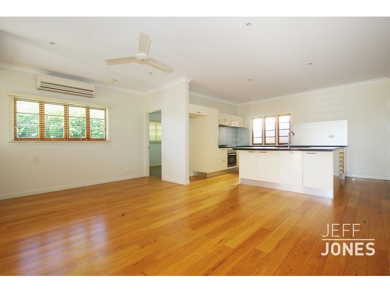 1/25 Douglas Street, Greenslopes QLD 4120