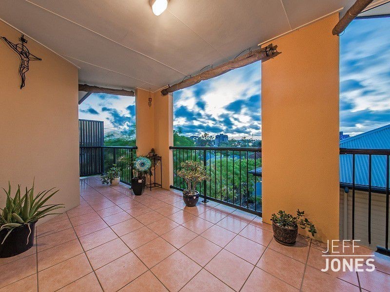 6/64 Longlands Street, East Brisbane QLD 4169