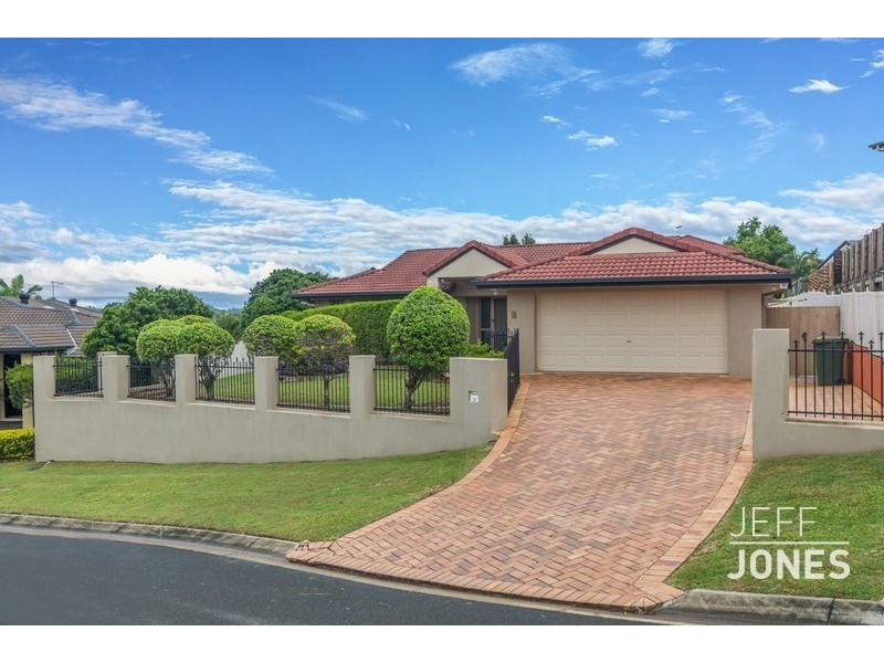 14 Grasmere Place, Carindale QLD 4152