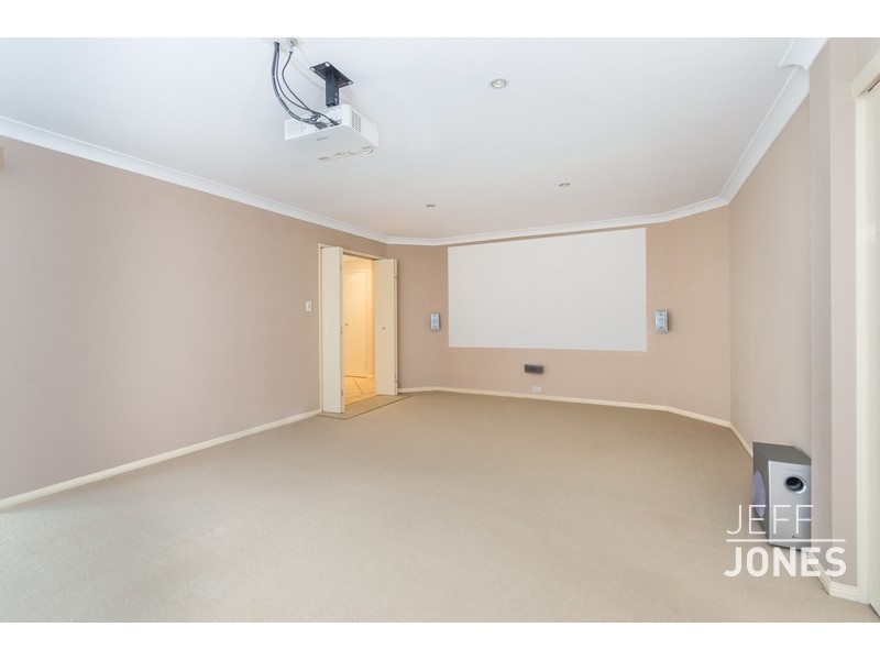 14 Grasmere Place, Carindale QLD 4152