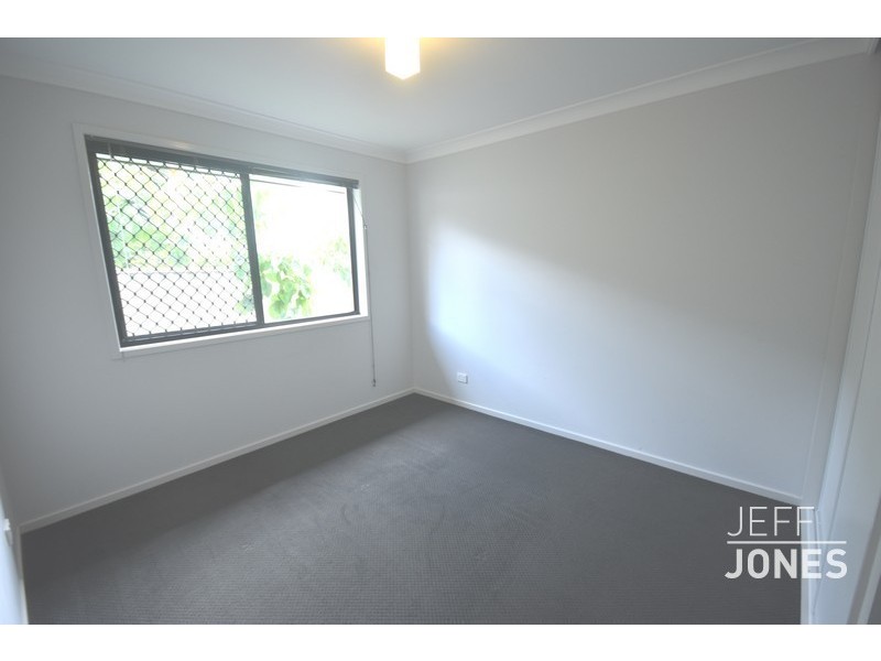 137 Seville Road, Holland Park QLD 4121