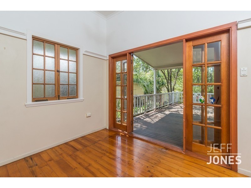 38 Abingdon Street, Woolloongabba QLD 4102