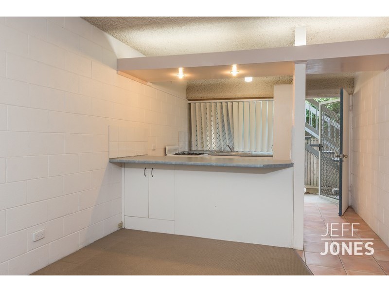 2/59A Ormadale Road, Yeronga QLD 4104