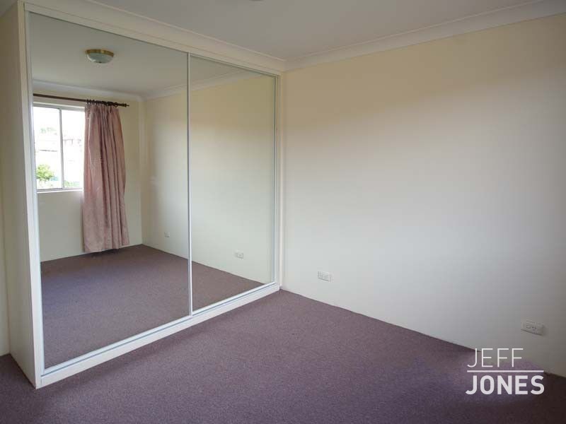 4/197 Cavendish Road, Coorparoo QLD 4151