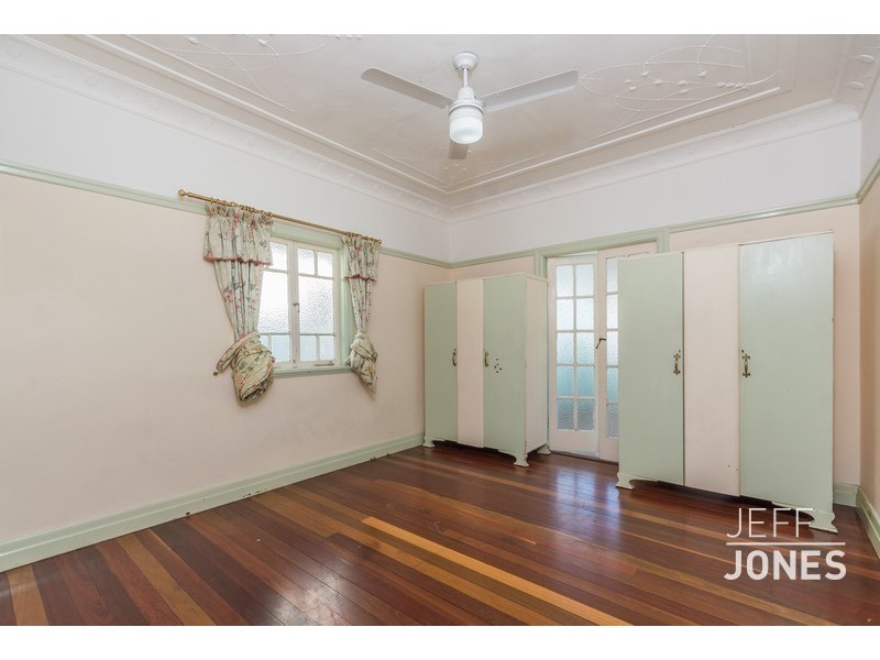 12 Sword Street, Woolloongabba QLD 4102