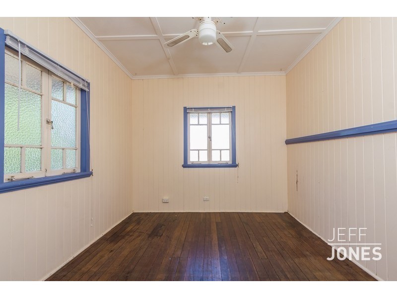 12 Sword Street, Woolloongabba QLD 4102